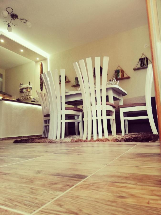 Petrov Apartment 特里亚夫纳 外观 照片